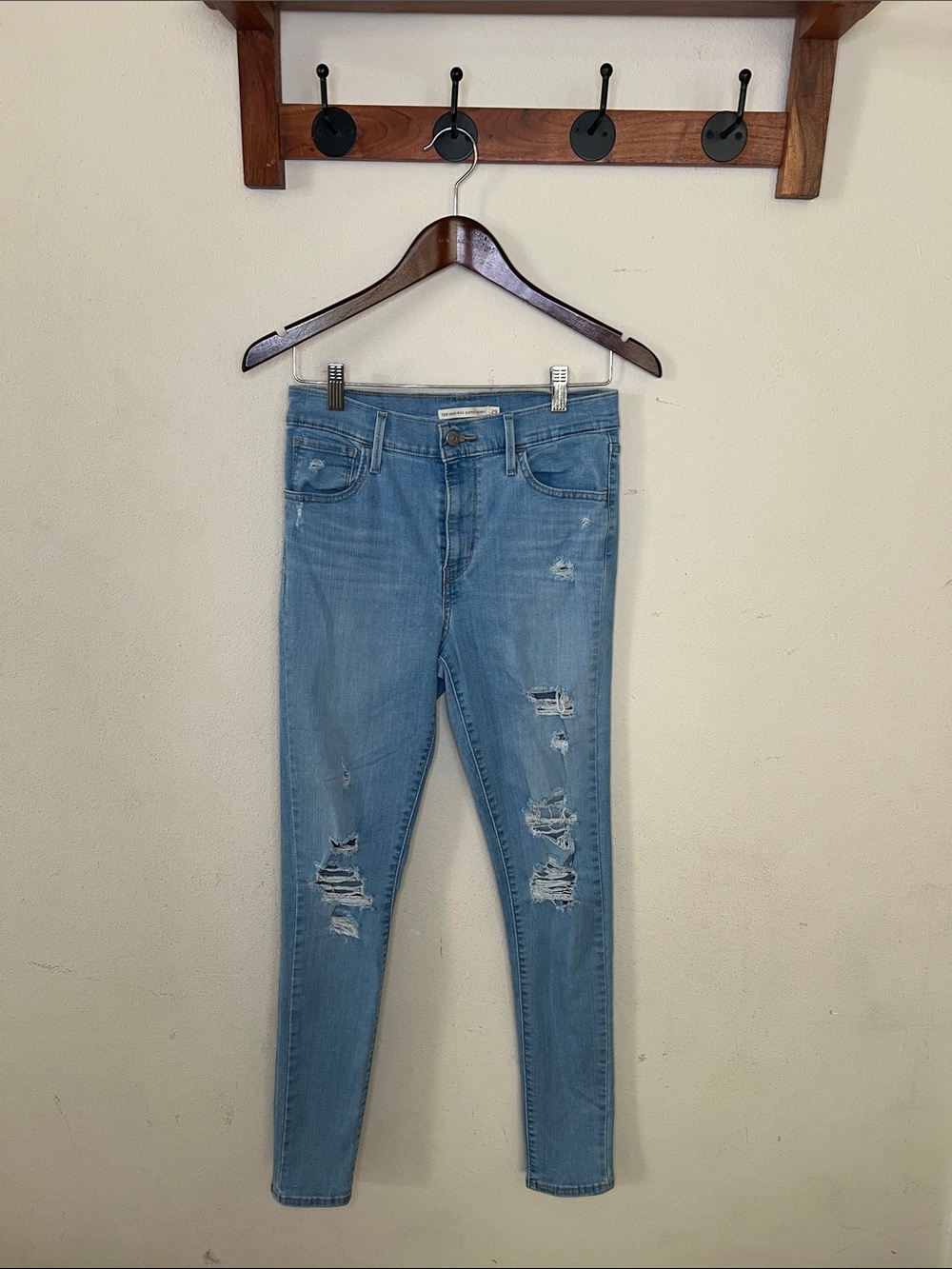 Levi's 720 High Rise Super Skinny Jeans Women's Size 29 Distressed Casual